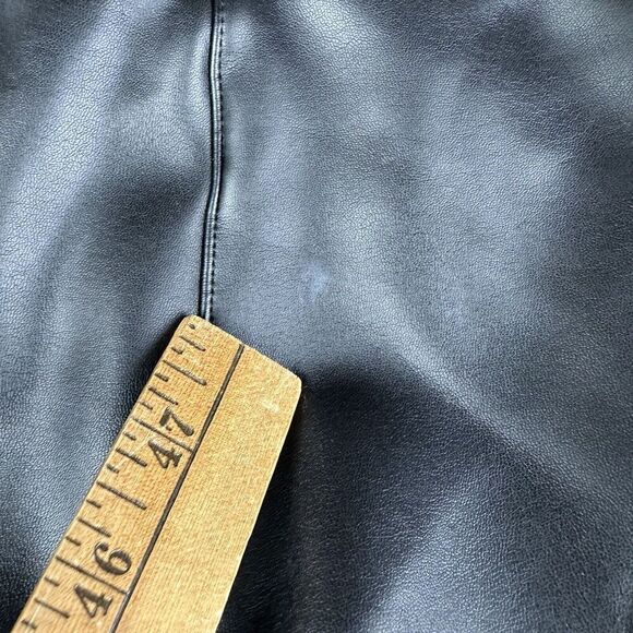 Robert Matthew Faux Leather Pants Womens M Pull On Lined Skinny City Whimsy Goth - Picture 6 of 14